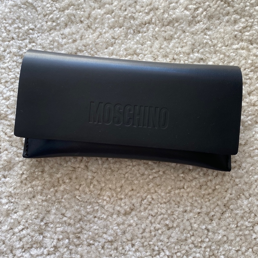 Moschino sunglasses